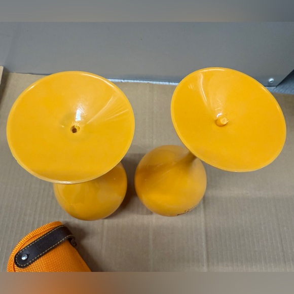 Veuve Clicquot 2 Orange Plastic Champagne Goblet Tulip Wine Travel& Bottle Cover - Picture 6 of 8